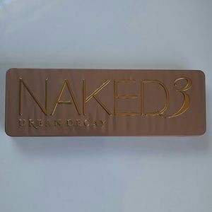 UD NAKED 3 (EUC)